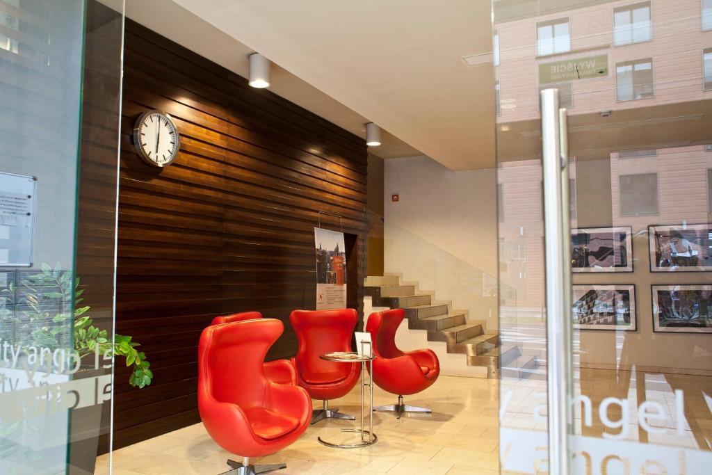 Angel City Center Krakow Aparthotel ภายนอก รูปภาพ