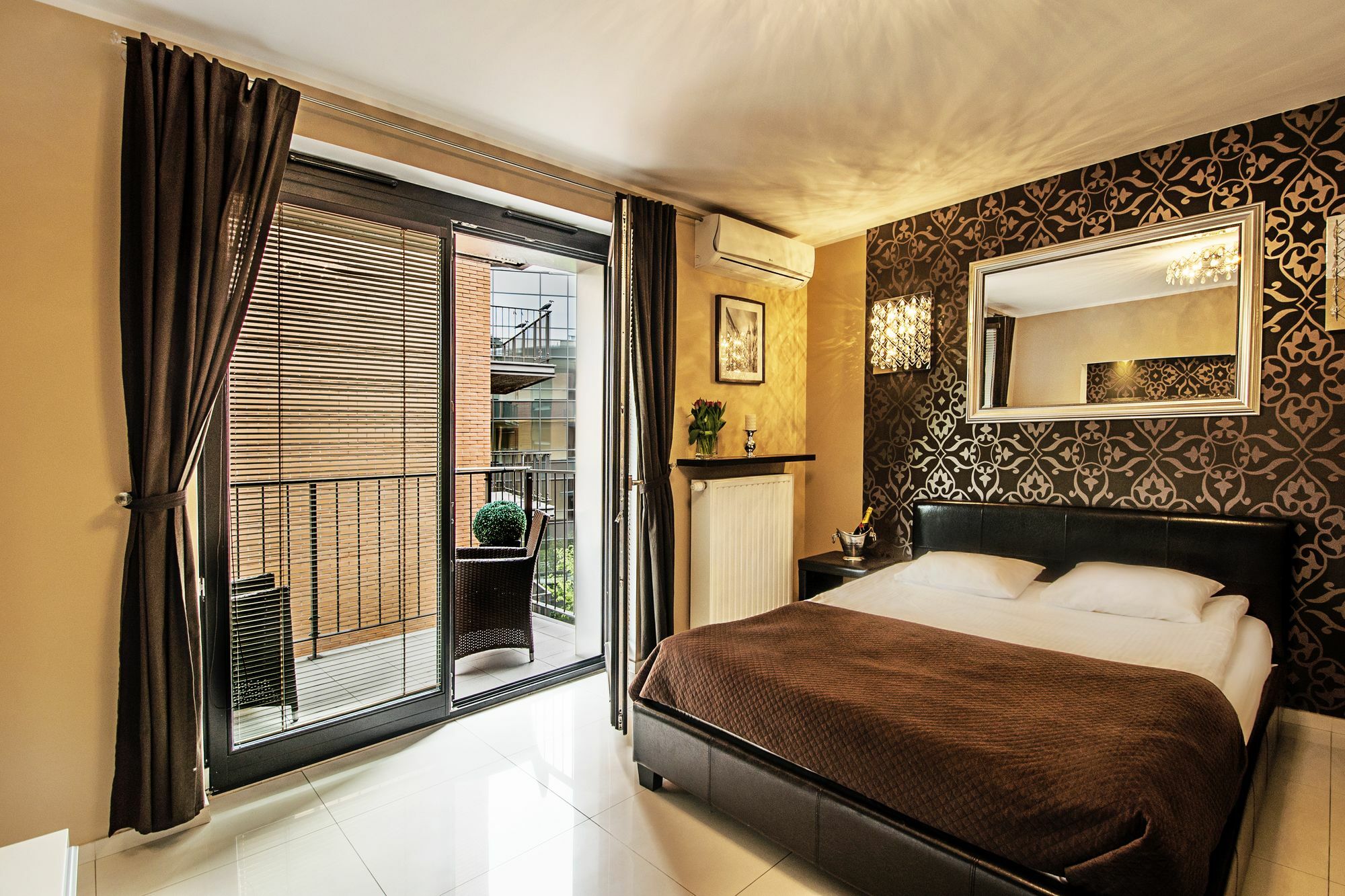 Angel City Center Krakow Aparthotel ภายนอก รูปภาพ